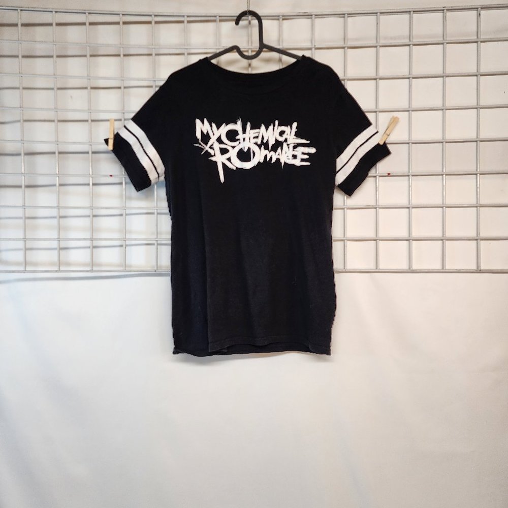 y2k Mens Small My Chemical Romance Black White Pop Punk Emo T Shirt Hot Topic